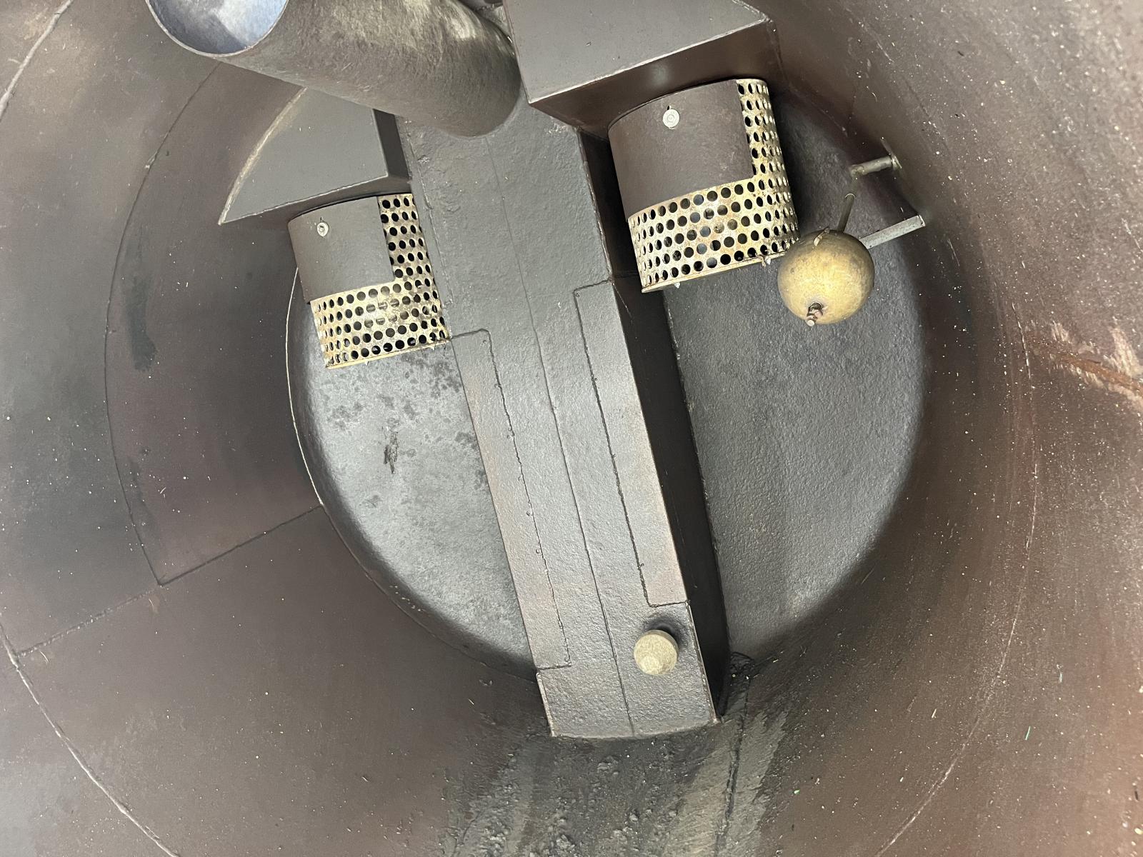 ./imagenes/INVOICE/2019/18054/VACTOR 2110-P1 (23).JPG